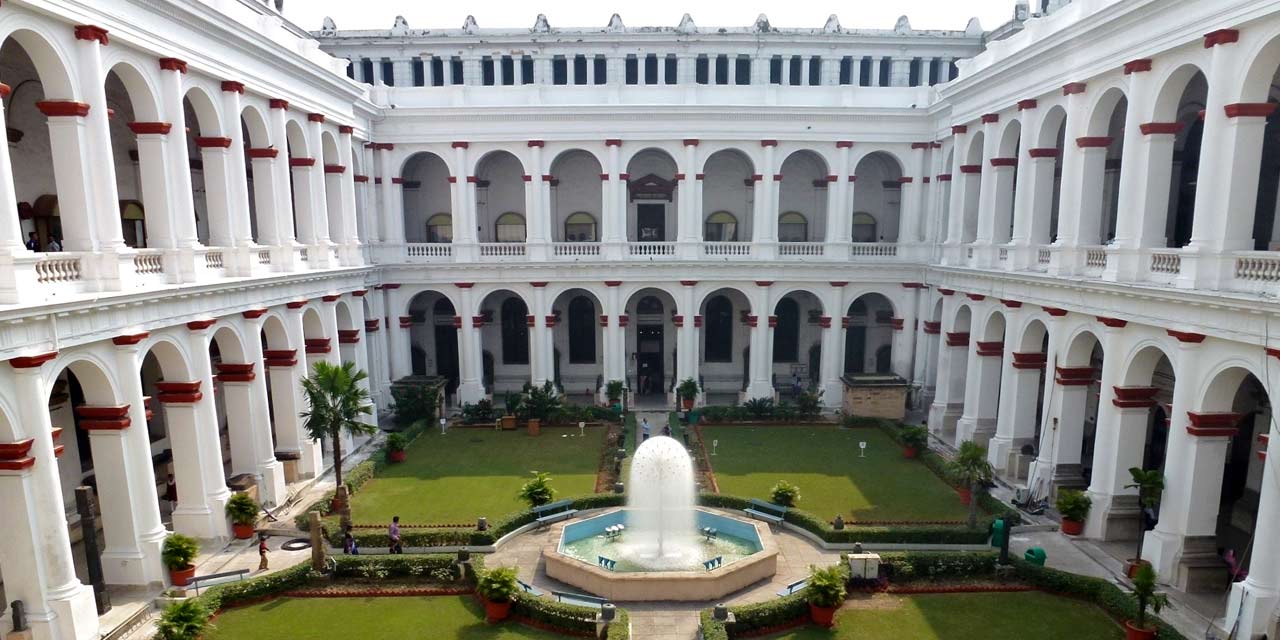 Indian Museum, Kolkata Tourist Attraction