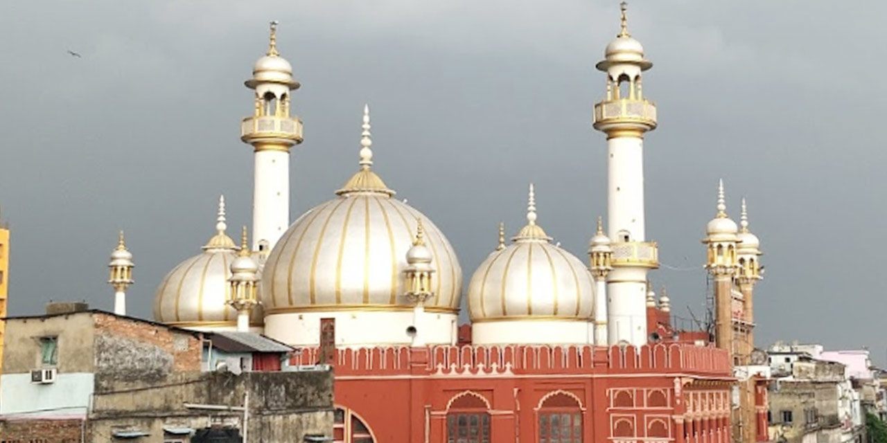 Nakhoda Mosque, Kolkata Tourist Attraction