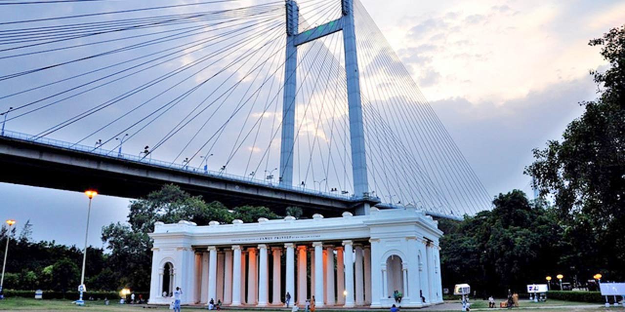 Prinsep Ghat Kolkata