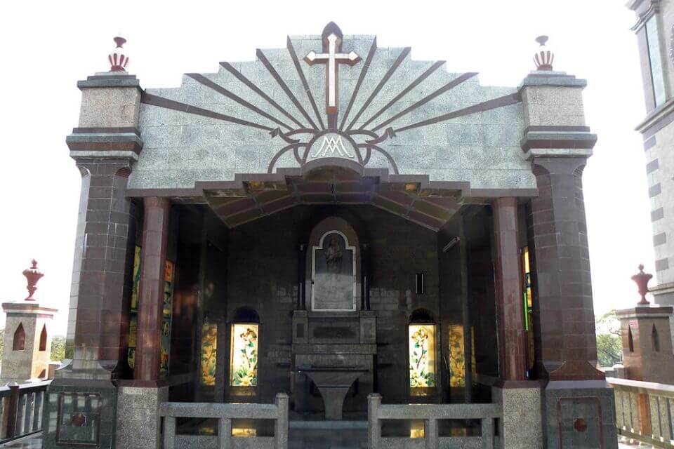 bandel-church-kolkata-timings-history-entry-fee-images-built-by